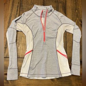 Lululemon 1/2 Zip, size 6